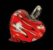 Glasvedhæng. Hjerte i Murano stil. 50 mm. Rød